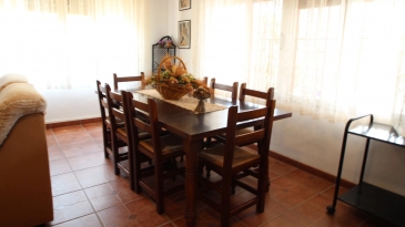 Villa in the area of Las Fuentes de Algar of  Callosa. Orchard area and surrounded by mountains