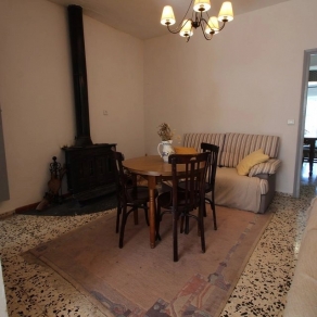 Reformed - Ready to enjoy- 2 terraces.