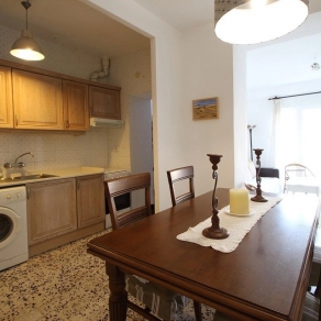 Reformed - Ready to enjoy- 2 terraces.