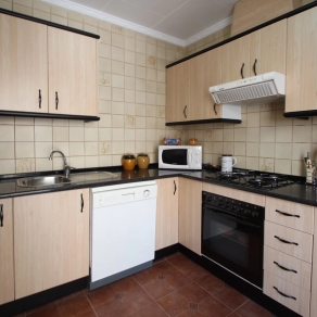 Villa in the area of Las Fuentes de Algar of  Callosa. Orchard area and surrounded by mountains