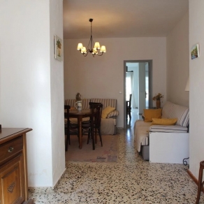 Reformed - Ready to enjoy- 2 terraces.