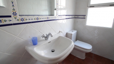 Villa in the area of Las Fuentes de Algar of  Callosa. Orchard area and surrounded by mountains