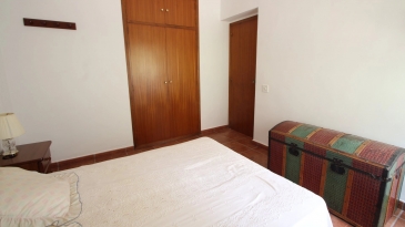 Villa in the area of Las Fuentes de Algar of  Callosa. Orchard area and surrounded by mountains