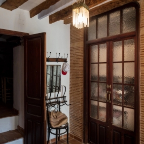 An exquisite restoration with antiques