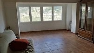 Reformed - Ready to enjoy- 2 terraces.