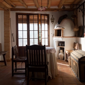 An exquisite restoration with antiques