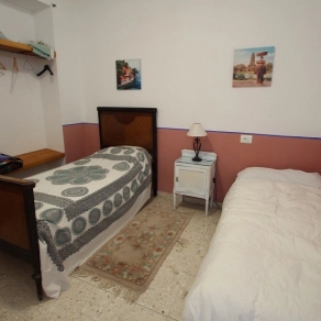 Reformed - Ready to enjoy- 2 terraces.