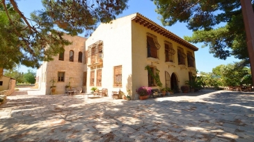 Fantastic 19th century estate